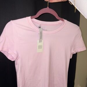 ARITZIA SEAMLESS TOP